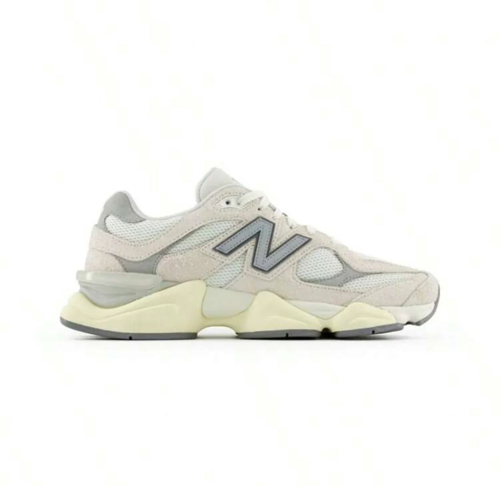 New Balance 9060 - Cream/Grey